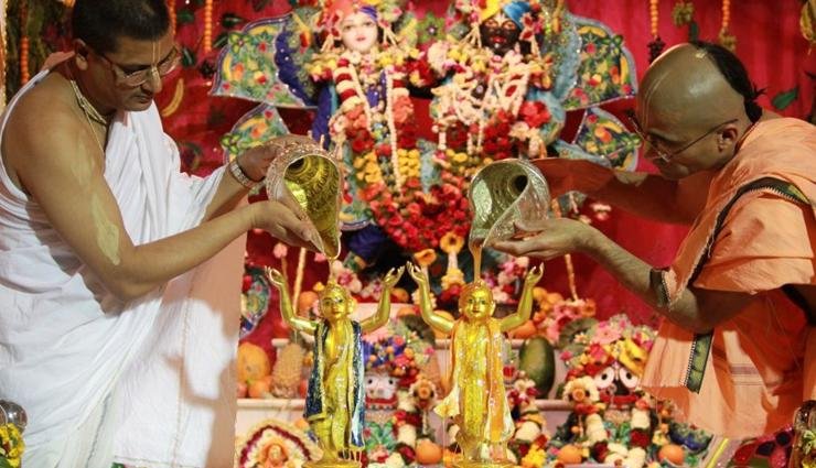 Santan Gopal Mantra Jap Puja by Indian Pandit